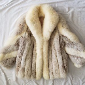 **SOLD**Vintage Blushed Dyed Fox Fur Jacket size 6